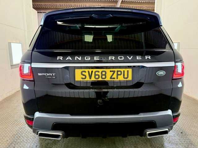 Land Rover Range Rover Sport 2018 2.0 P400e 13.1Kwh Hse Gpf Suv Plug Black #5