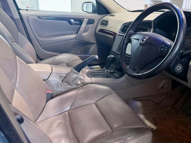 Volvo S60 Saloon Blue #11