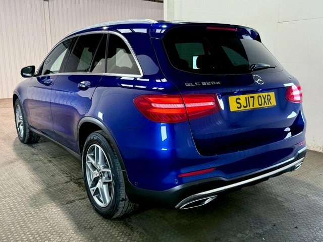 Mercedes-Benz GLC Class 2017 2.1 Glc220d Amg Line Suv G-tronic SJ17OXR Blue #4