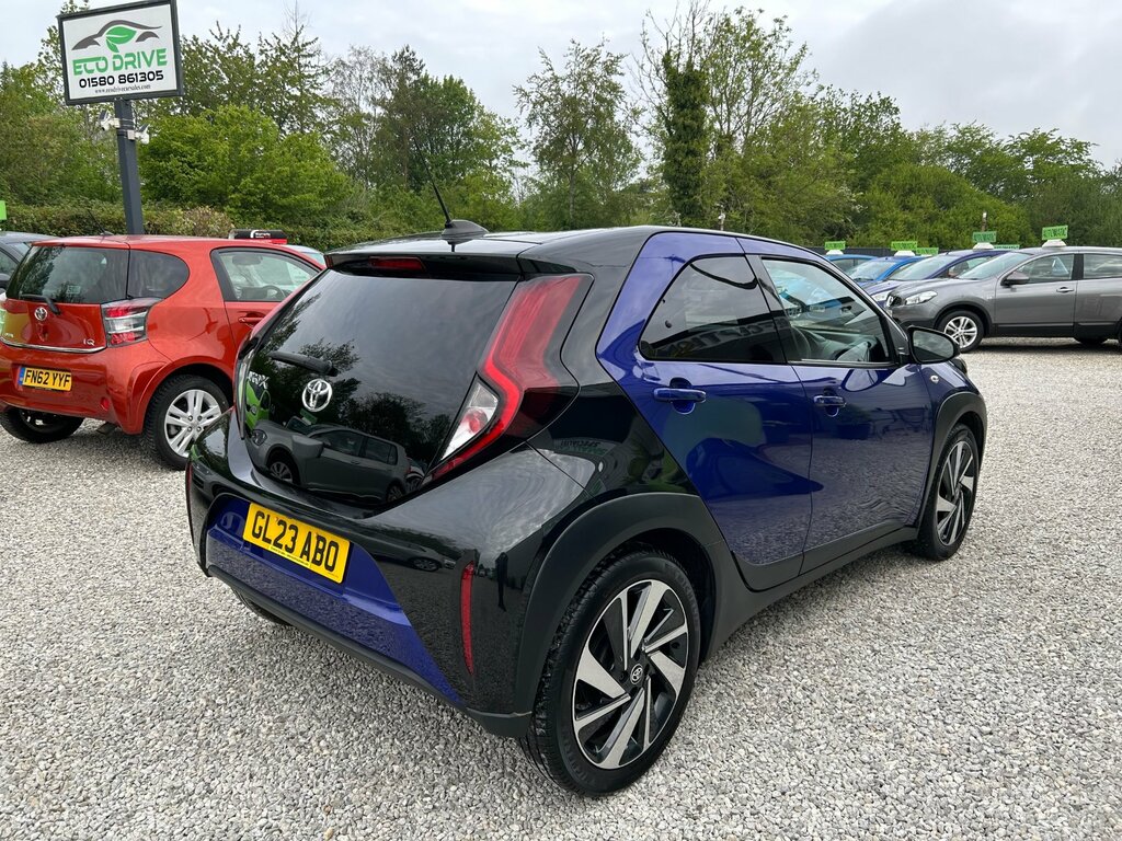 Toyota Aygo X 1.0 Vvt-i Edge Hatchback Euro 6 Blue