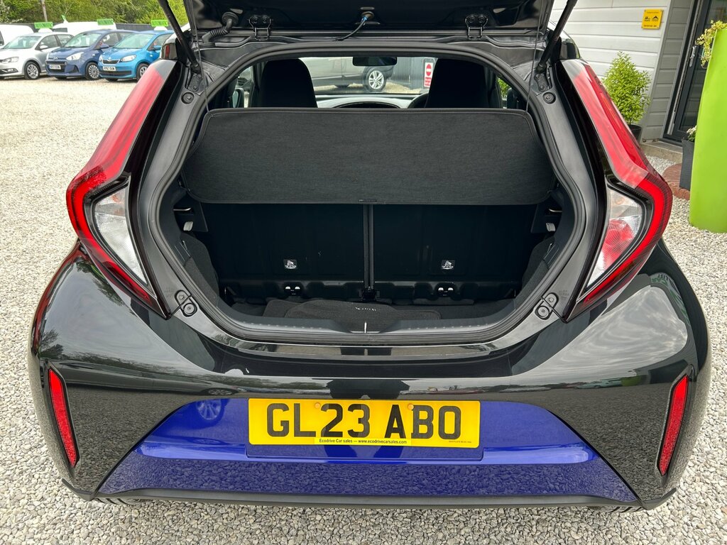 Toyota Aygo X 1.0 Vvt-i Edge Hatchback Euro 6 GL23ABO Blue #4