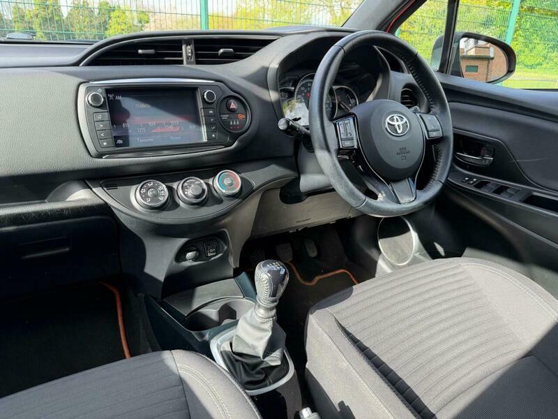 Toyota Yaris 1.33 Dual Vvt-i Orange SL66CKK Orange #6
