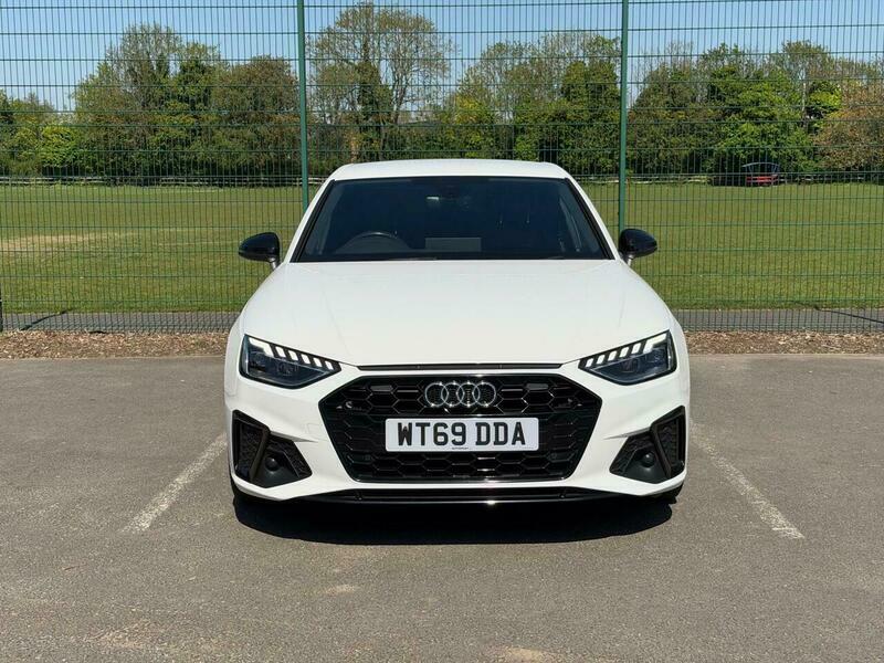 Audi A4 2.0 Tdi 35 Black WT69DDA White #2