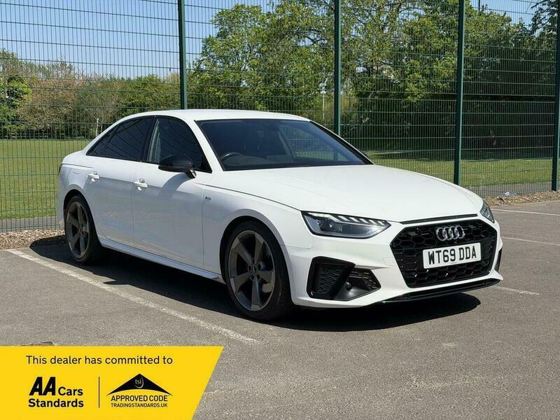 Audi A4 2.0 Tdi 35 Black White