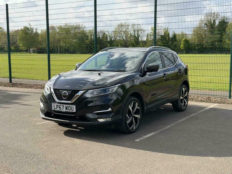 Nissan Qashqai 1.2 Dig-t Tekna Euro LP67WOU Black #3