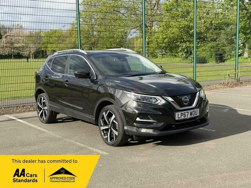 Nissan Qashqai 1.2 Dig-t Tekna Euro Black