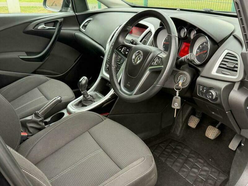 Vauxhall Astra 1.6I Sri Euro 6 DY15UUB Black #6