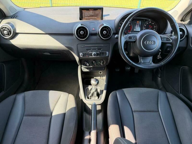 Audi A1 1.0 Tfsi Sport Sportback AK65YYL White #4