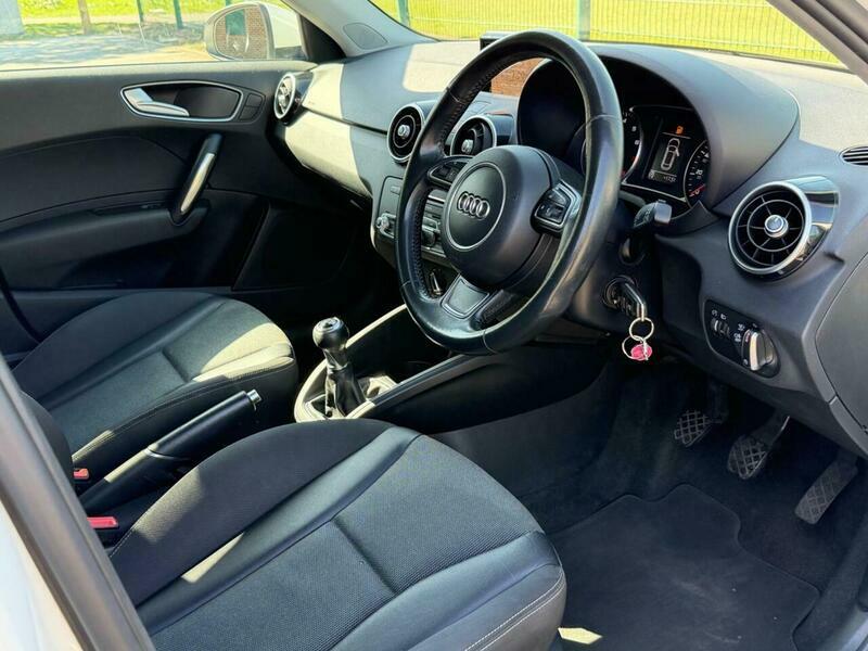 Audi A1 1.0 Tfsi Sport Sportback AK65YYL White #5