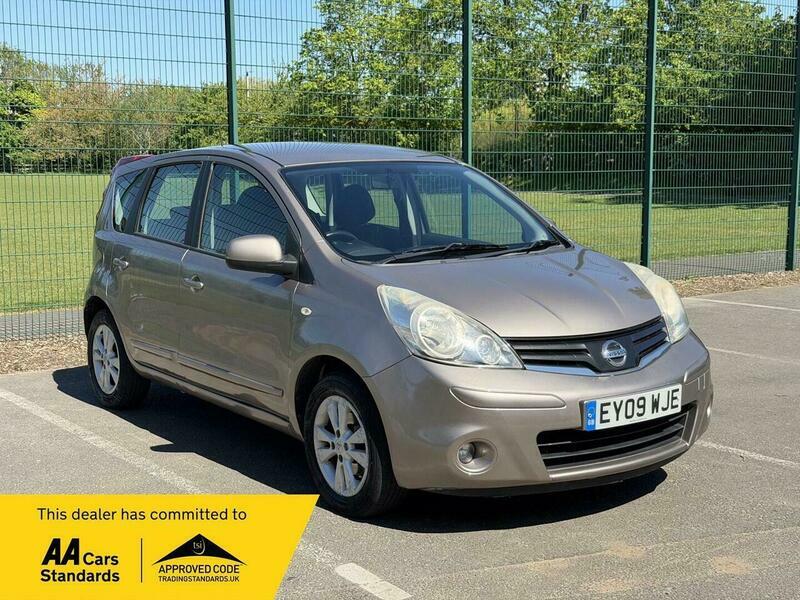 Nissan Note 1.6 16V Acenta Beige