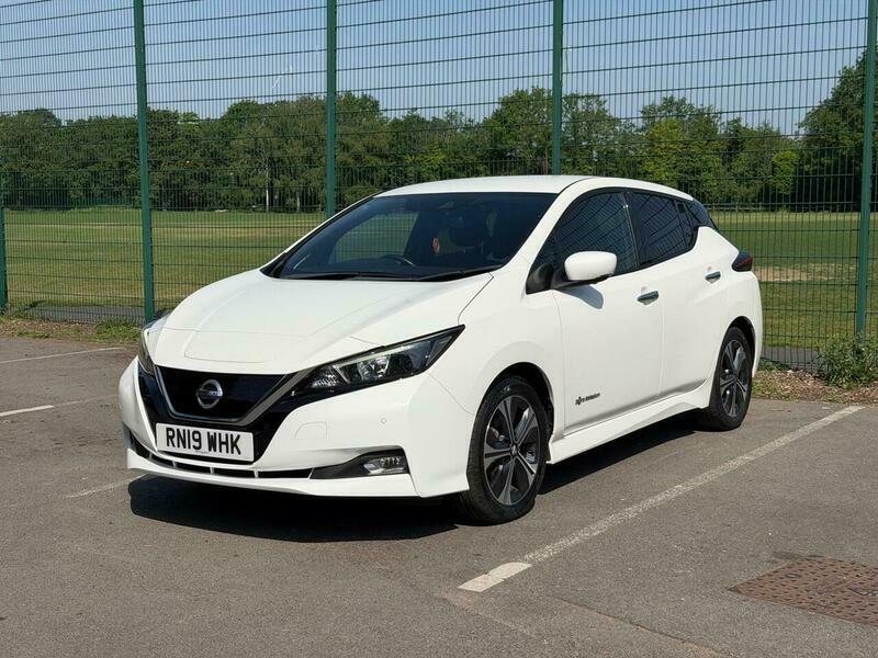 Nissan Leaf 40Kwh N-connecta RN19WHK White #3
