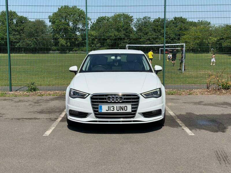 Audi A3 1.4 Tfsi Cod Sport J13UNO White #2