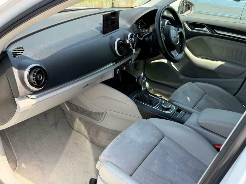 Audi A3 1.4 Tfsi Cod Sport J13UNO White #6