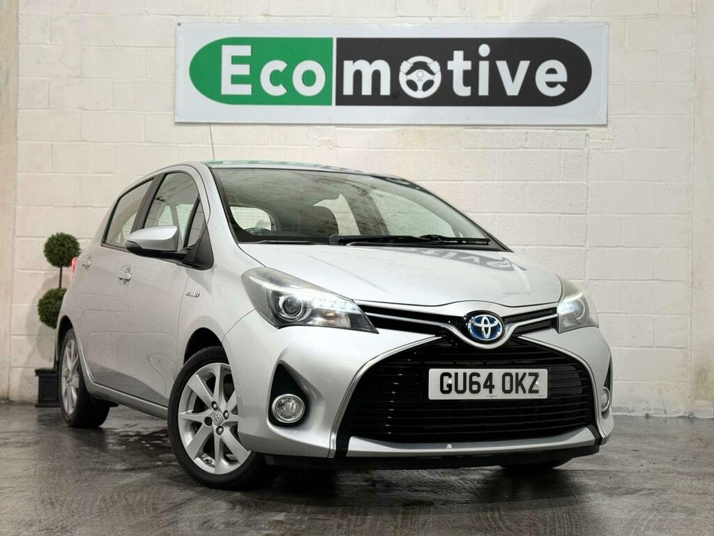 Toyota Yaris 1.5 Vvt-h Excel E-cvt Euro 6 15In Alloy Silver