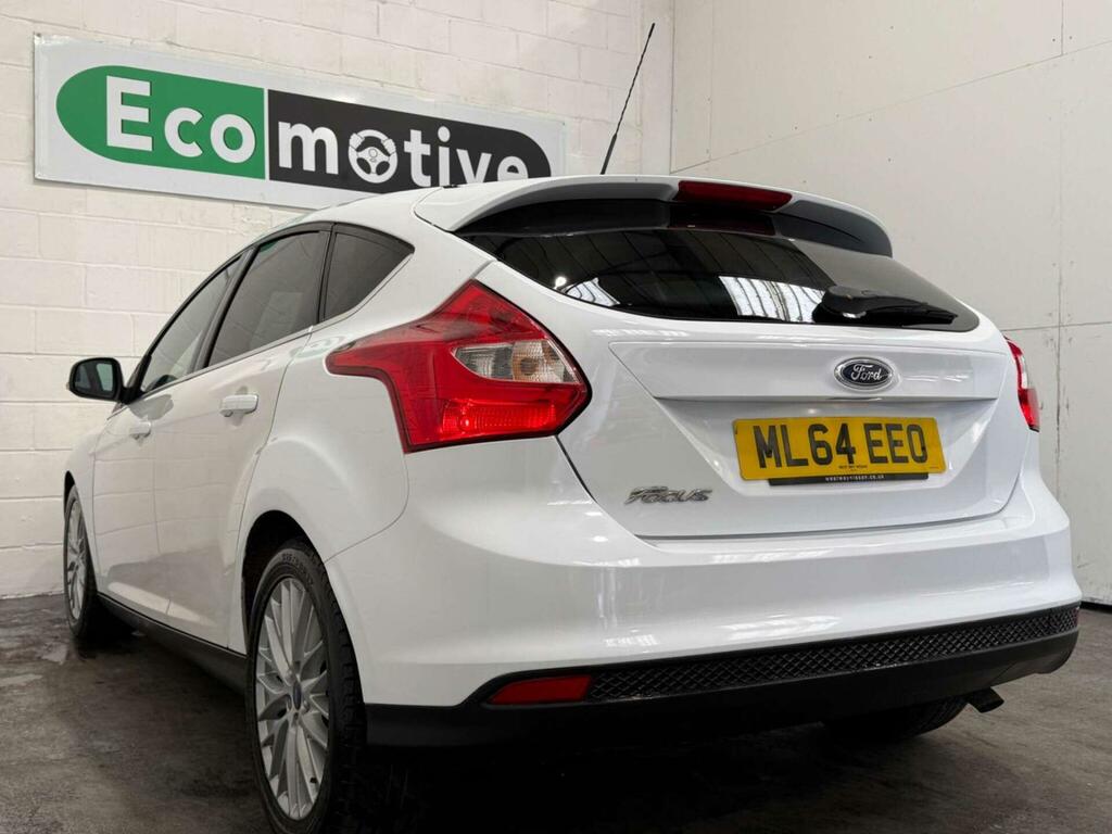 Ford Focus 1.6 Zetec Navigator Powershift Euro 5 ML64EEO White #4