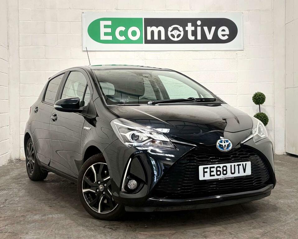 Toyota Yaris 1.5 Vvt-h Design E-cvt Euro 6 Ss Black
