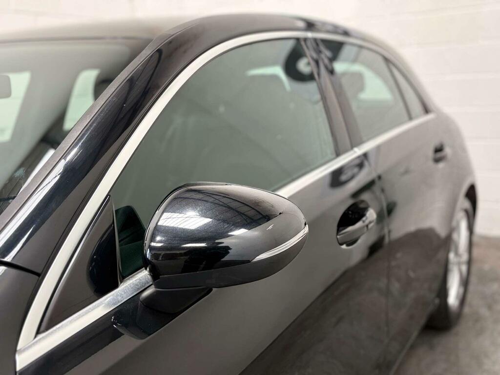 Mercedes-Benz A Class 1.5 A180d Sport 7G-dct Euro 6 Ss KS19CEA Black #4