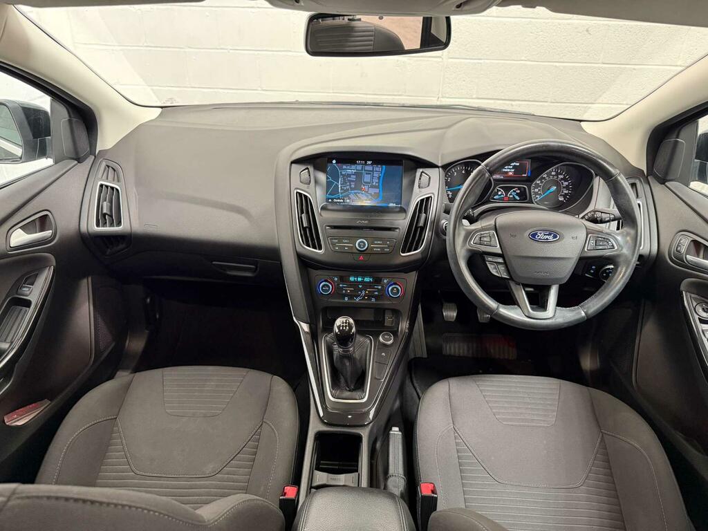 Ford Focus 1.0T Ecoboost Titanium Euro 6 Ss AV18DTN Black #2