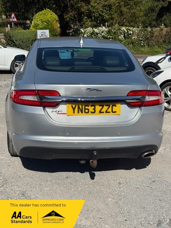 Jaguar XF D Se Business- Reverse YN63ZZC Silver #2