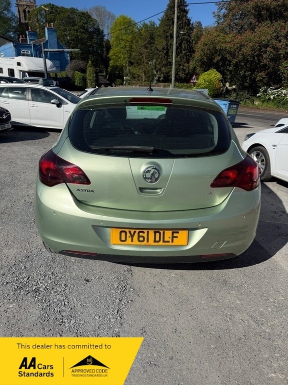 Vauxhall Astra Se 1 Previous OY61DLF Green #5