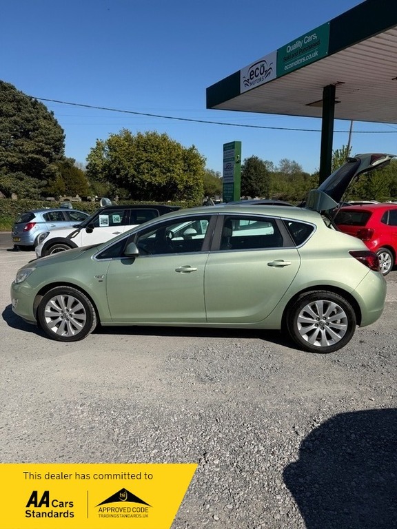 Vauxhall Astra Se 1 Previous OY61DLF Green #3