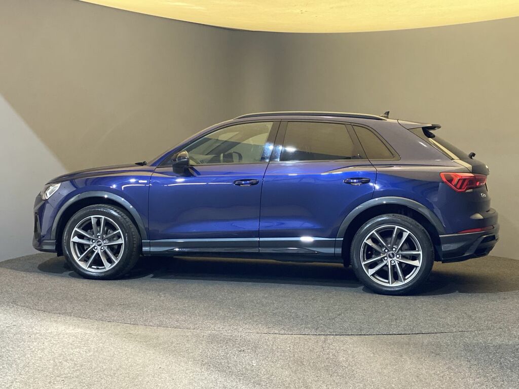 Audi Q3 Tfsi S Line Black Edition Mhev EY21XBK #3