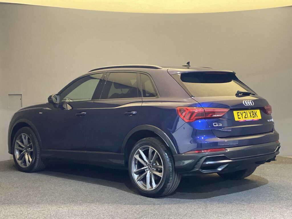 Audi Q3 Tfsi S Line Black Edition Mhev EY21XBK #2