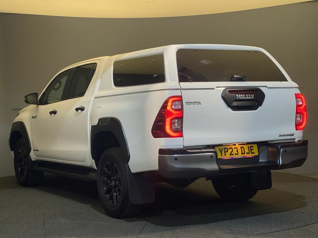 Toyota HILUX 2.8 D-4d 204 Bhp Invincible X 4Wd Double Cab Vq YP23DJE #2
