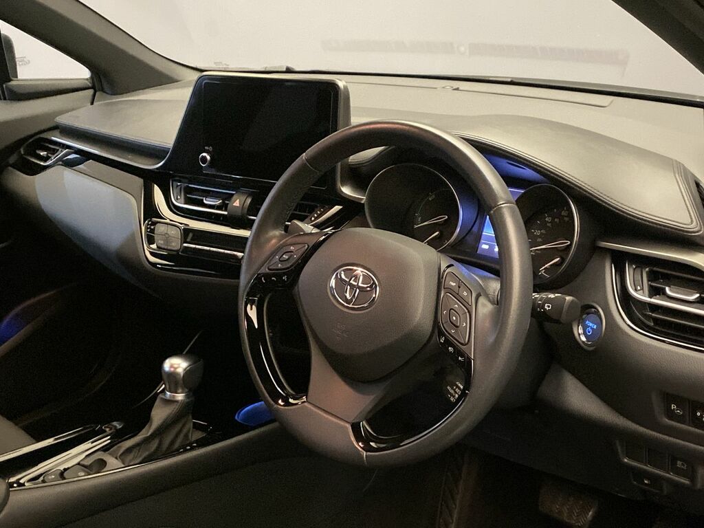Toyota C-Hr 1.8 Vvt-h Gpf 122 Bhp Design FD72JSZ  #4