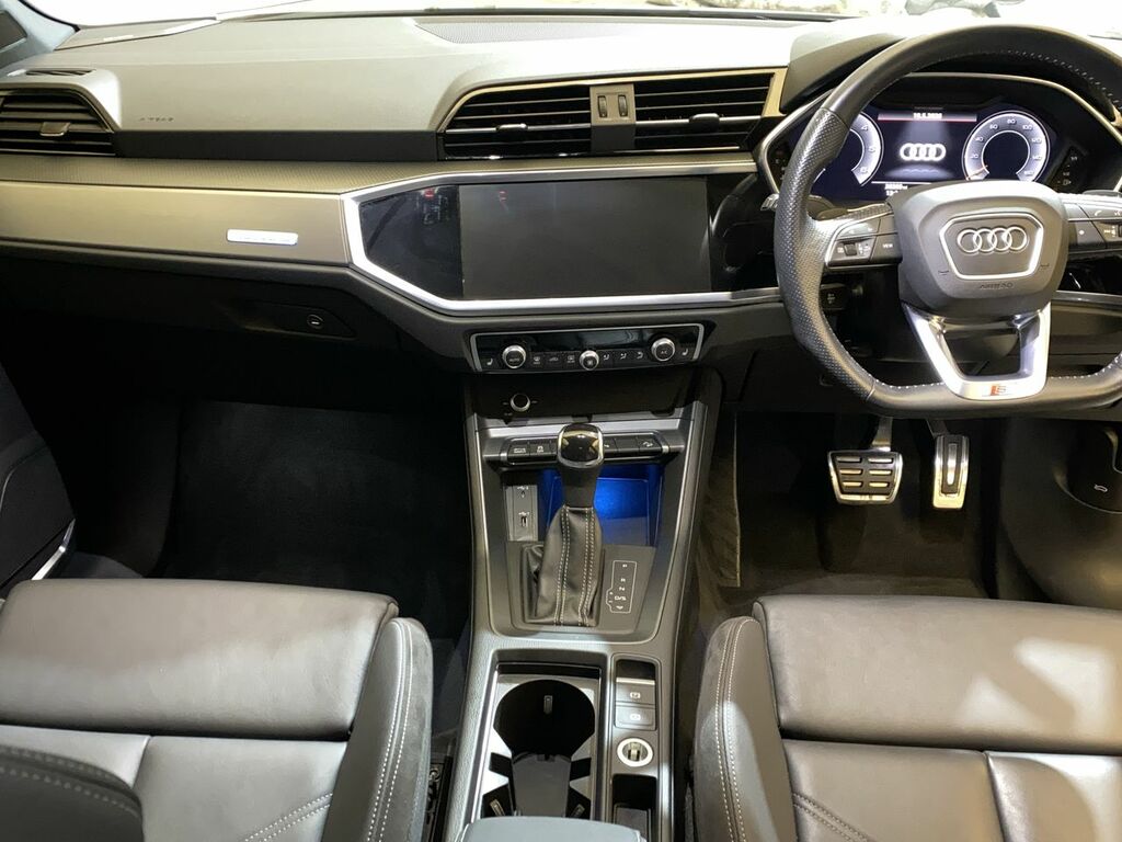 Audi Q3 2.0 Tdi 40 200 Bhp Edition 1 Quattro Sportback S T #3