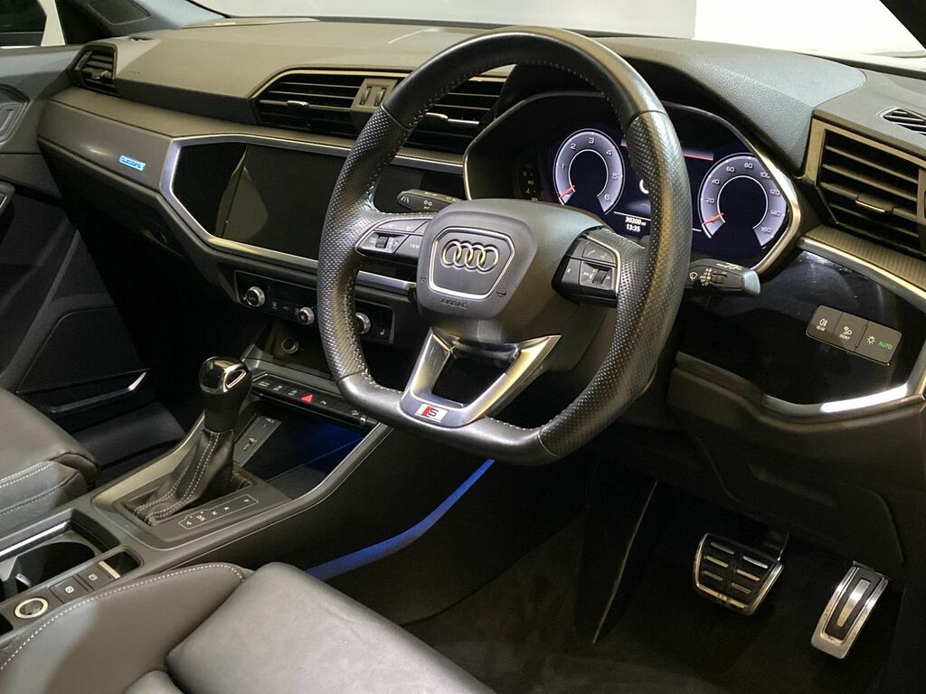 Audi Q3 2.0 Tdi 40 200 Bhp Edition 1 Quattro Sportback S T #2
