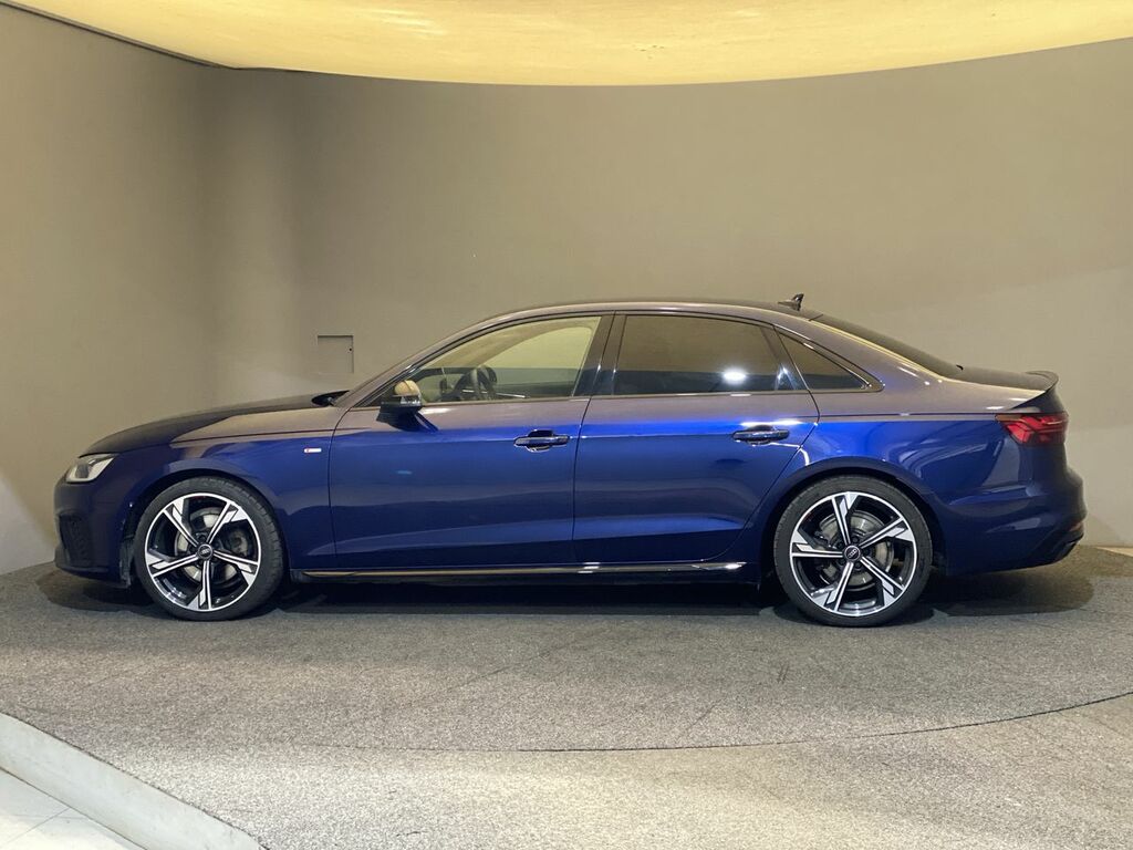 Audi A4 2.0 Tfsi 35 150 Bhp Black Edition Saloon S Tronic LN74TWX #3