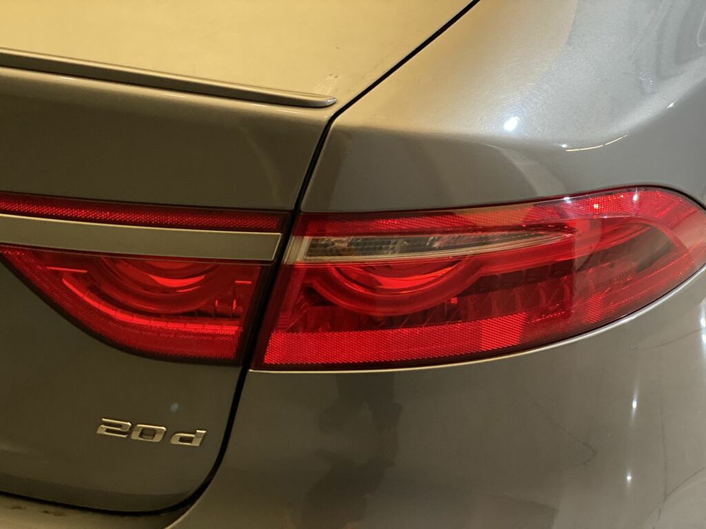 Jaguar XF 2.0D 180 Bhp R-sport Saloon Nq  #4
