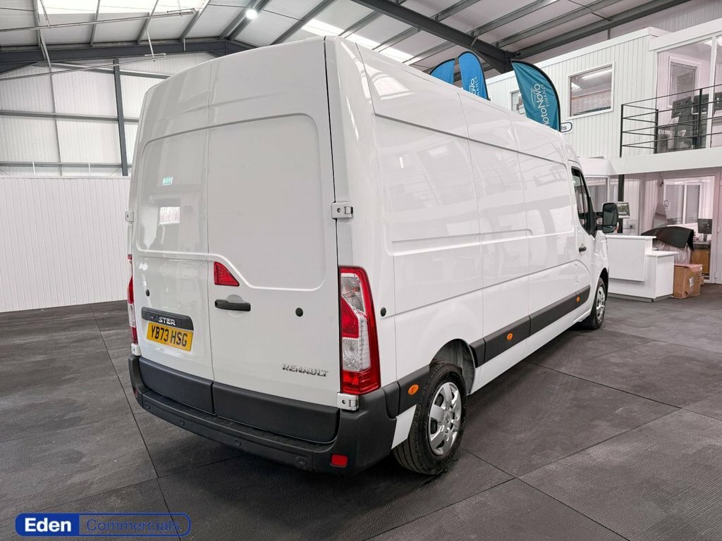 Renault Master 2.3L Lm35 Advance Dci YB73HSG White #5