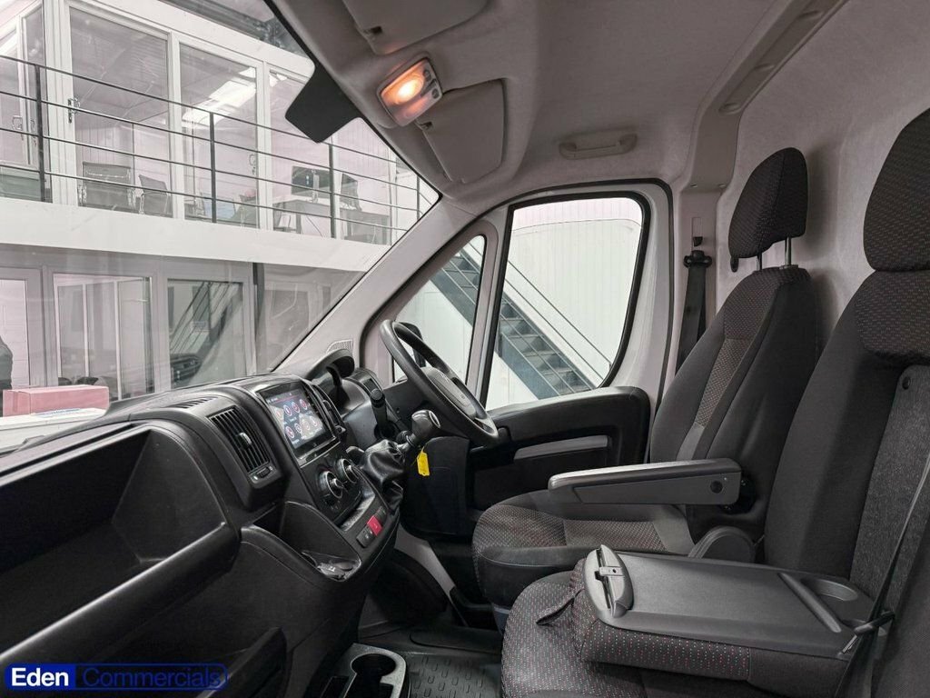Citroen Relay 2.2L Enterprise Edition YC73HLP White #6