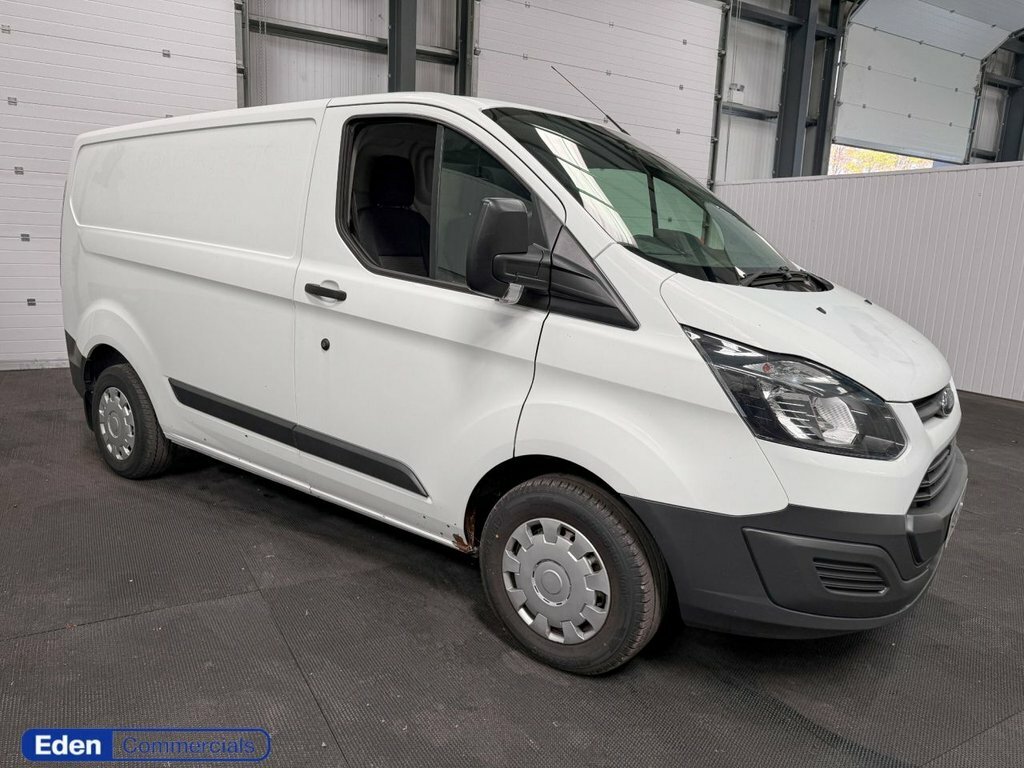 Ford Transit Custom Mpv YR18JZP White