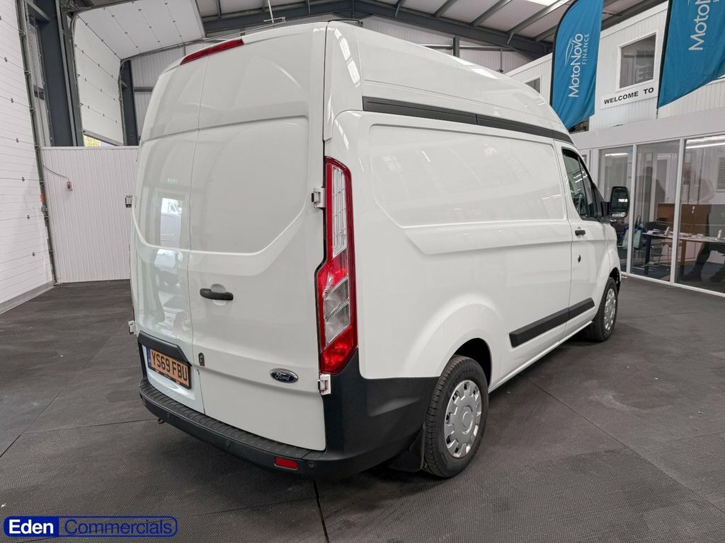 Ford Transit Custom 2L Leader YS69FBU White #4