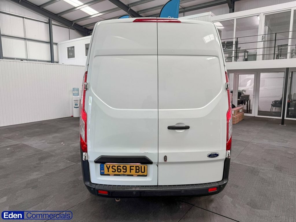 Ford Transit Custom 2L Leader YS69FBU White #2
