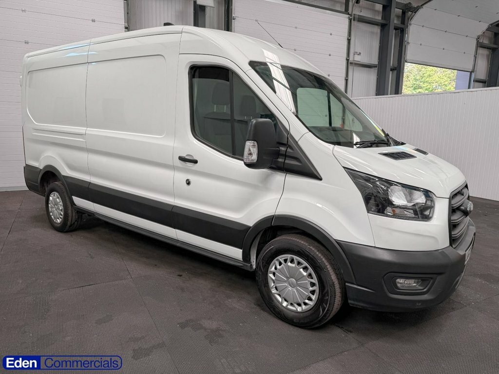 Ford Transit Custom 2L Leader White
