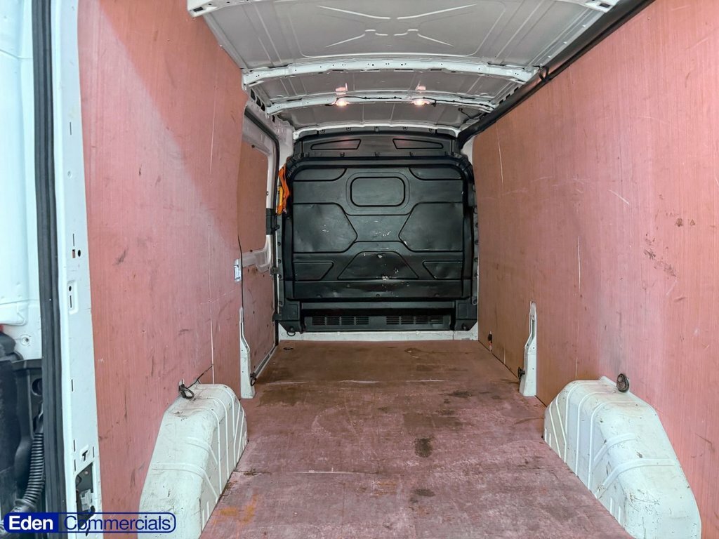 Ford Transit Custom 2L Leader LG73TJM White #4