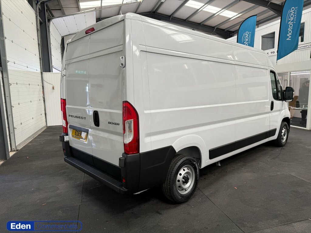 Peugeot Boxer 2L Professional White #5
