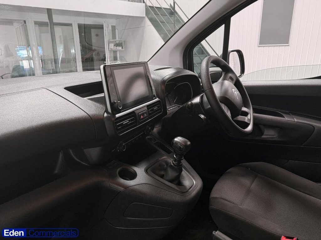 Citroen Berlingo 1.5L Enterprise Edition M YC73FNT White #3