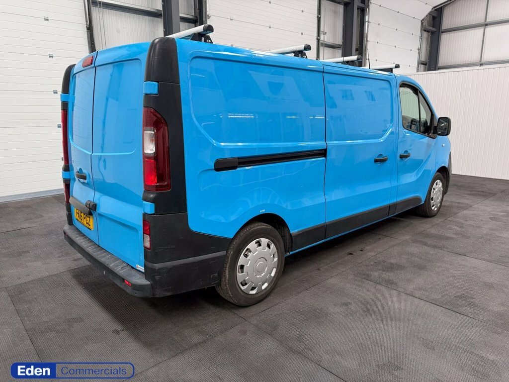 Vauxhall Vivaro Mpv FA16PCZ White #5
