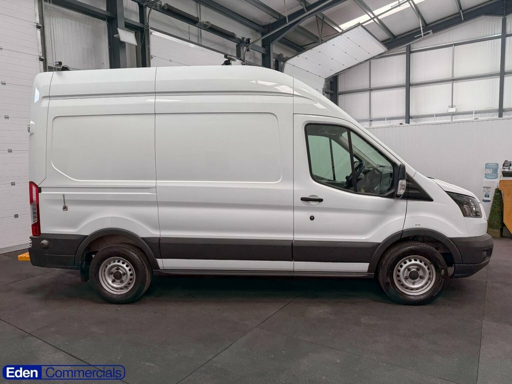 Ford Transit Custom Mpv LF18RYD White #2