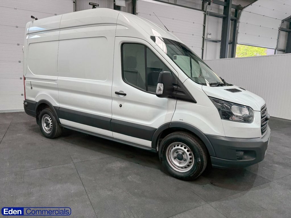 Ford Transit Custom Mpv White