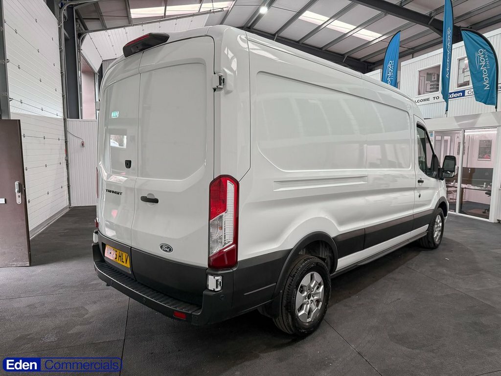 Ford Transit Custom 2L Limited WN25HLV White #4