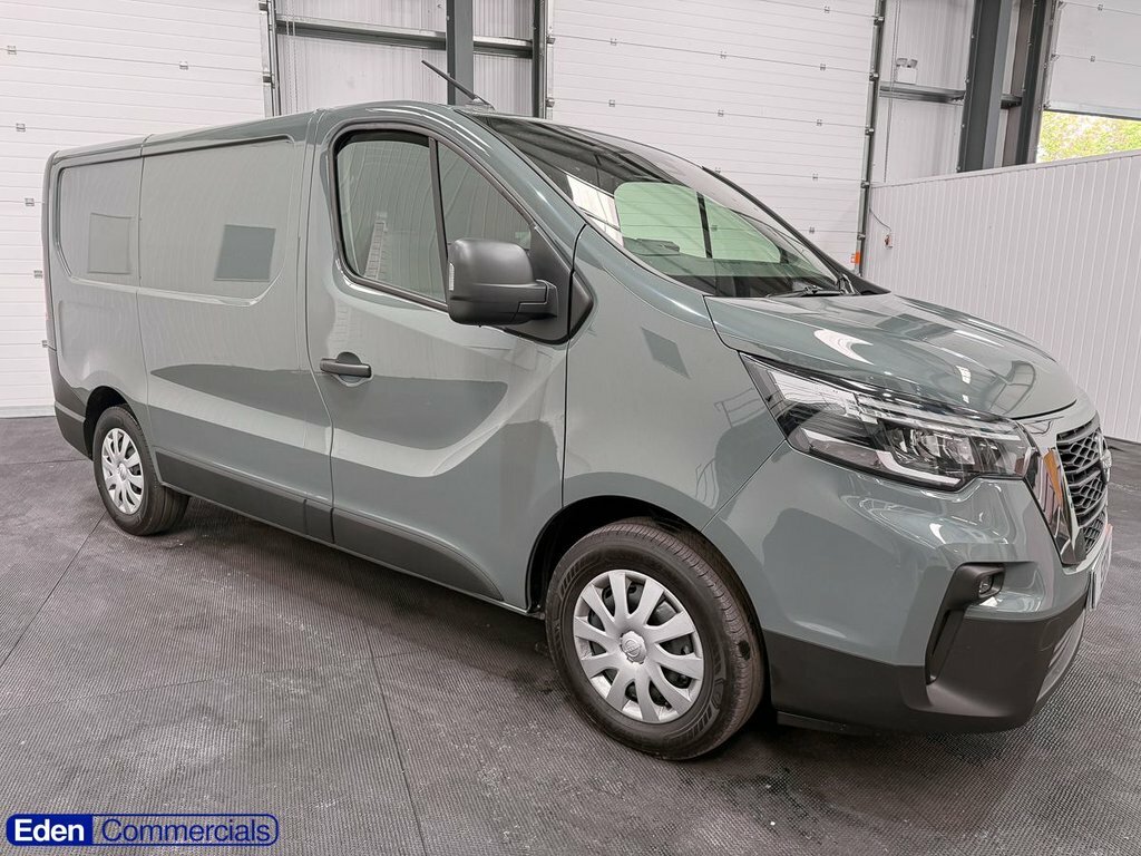 Nissan Primastar 2L Acenta Grey