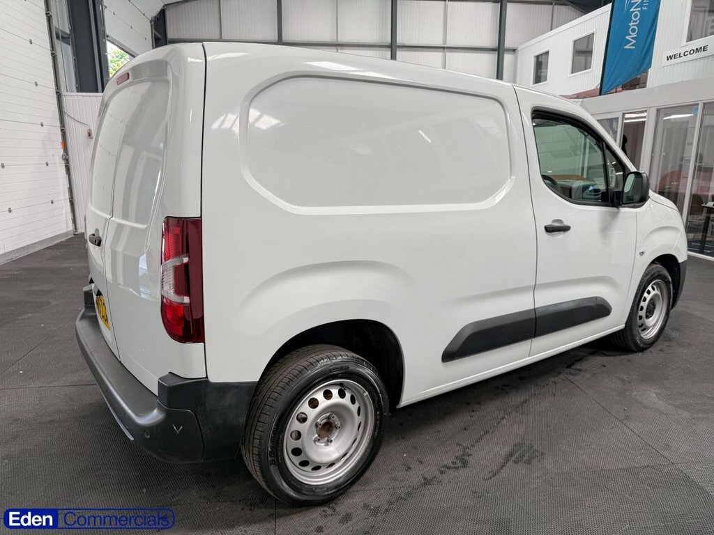 Vauxhall Combo 1.5L Prime EA23CGF White #5
