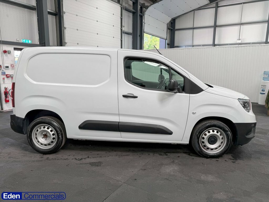 Vauxhall Combo 1.5L Prime EA23CGF White #2