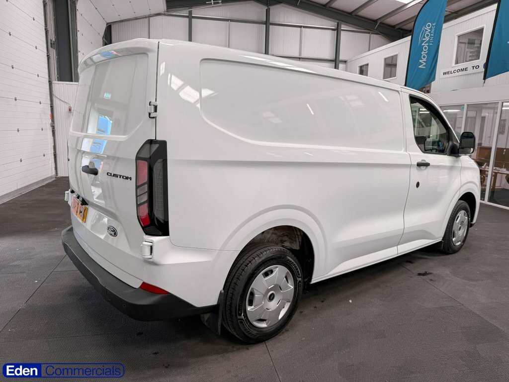 Ford Transit Custom 2L Trend DY73VBK White #5
